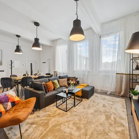 Yello Homes - Lazy Loft - Airport & Messe - 8 Betten - 3 Schlafzimmer Nürnberg