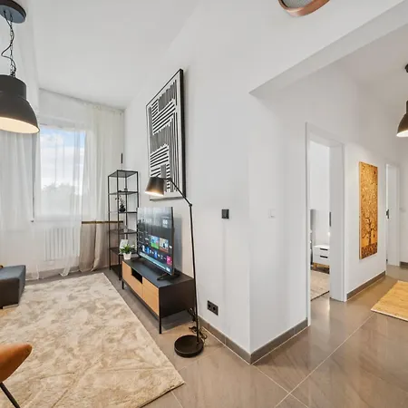 Yello Homes - Lazy Loft - Airport & Messe - 8 Betten - 3 Schlafzimmer *